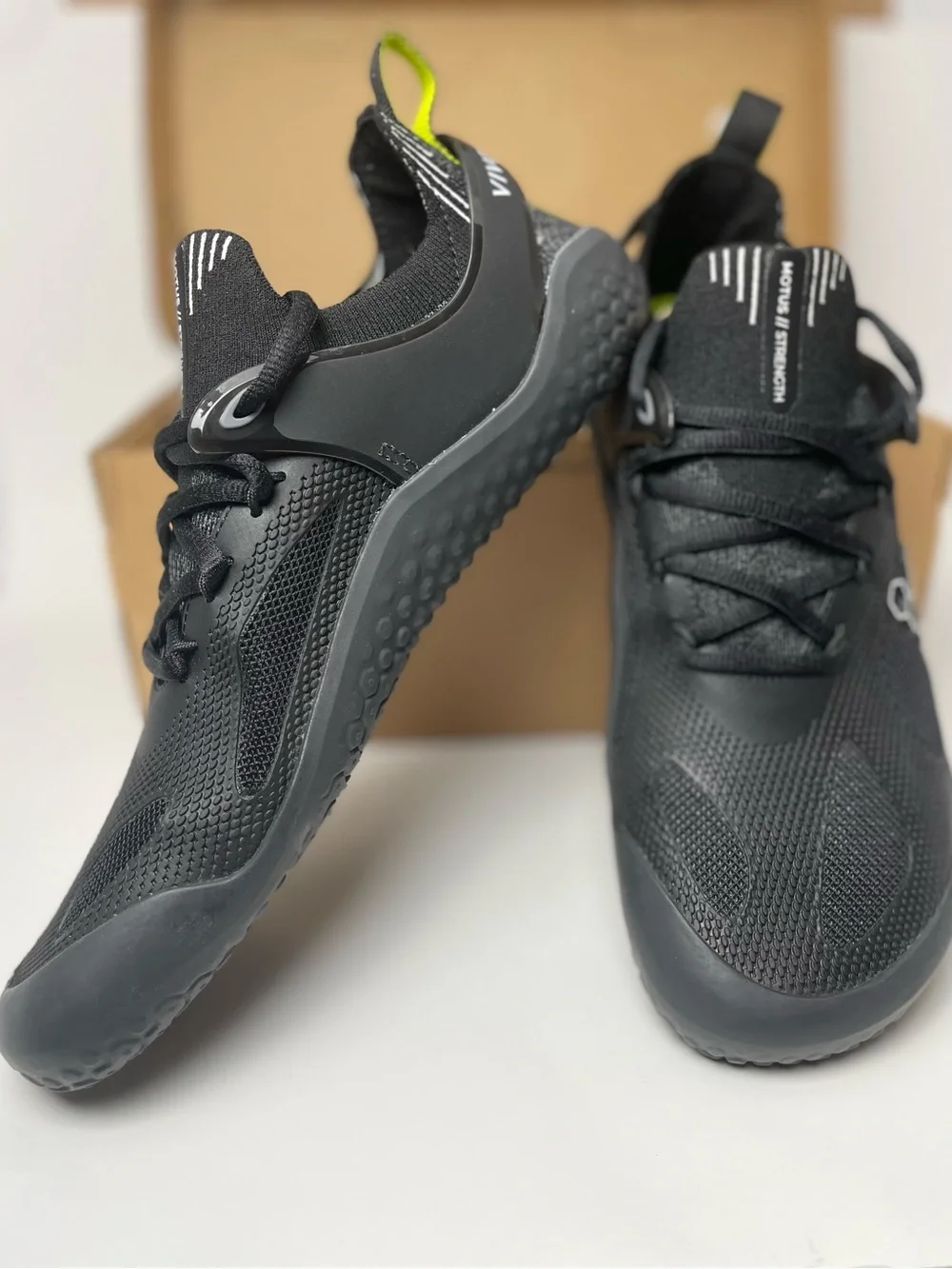 VivoBarefoot Motus Strength Women’s Zero-Drop Training Shoes With Box - Sz 8 - Picture 10 of 16
